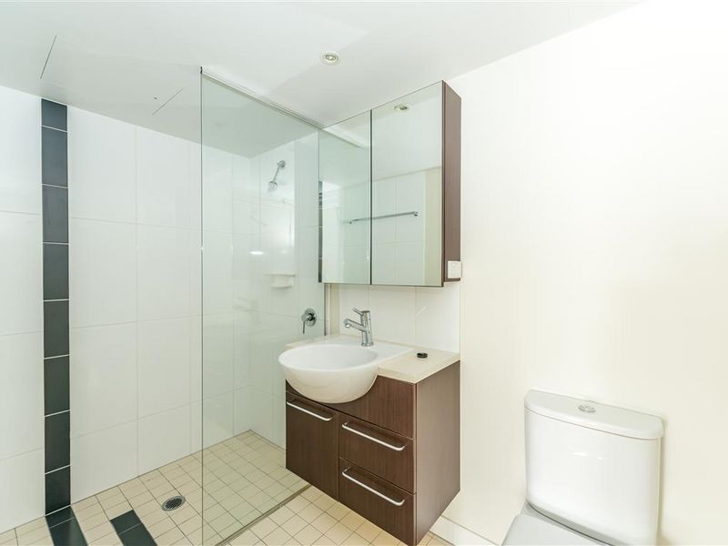 2 Carraway Street, Kelvin Grove QLD 4059