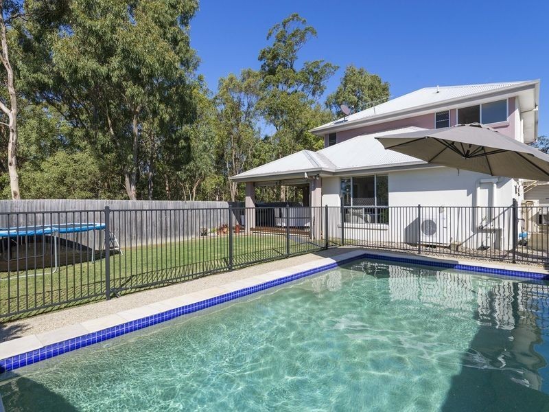 40 Christopher Place, Sinnamon Park QLD 4073