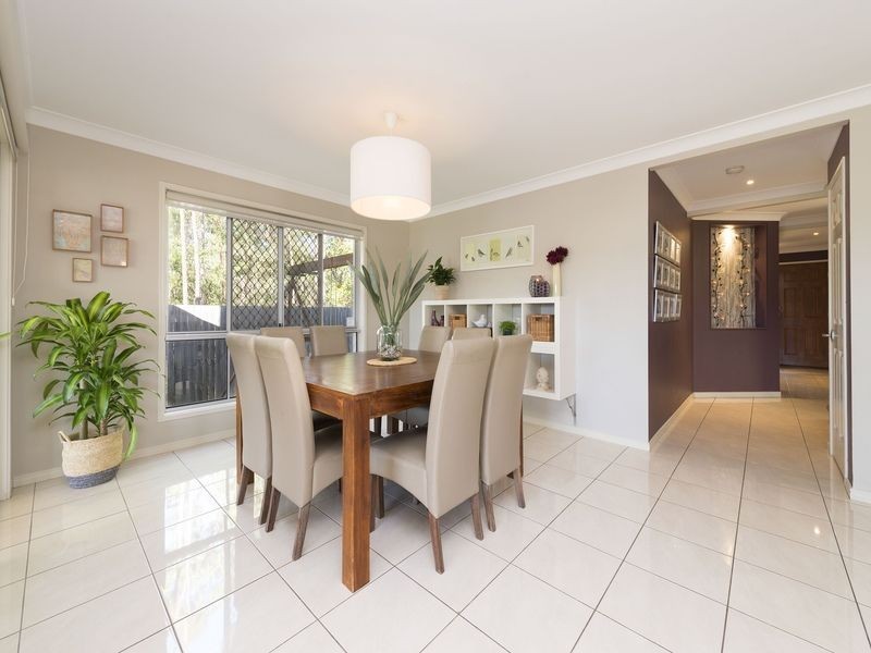 40 Christopher Place, Sinnamon Park QLD 4073