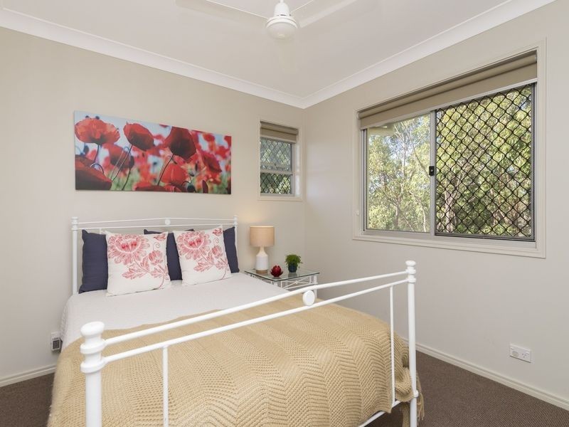 40 Christopher Place, Sinnamon Park QLD 4073