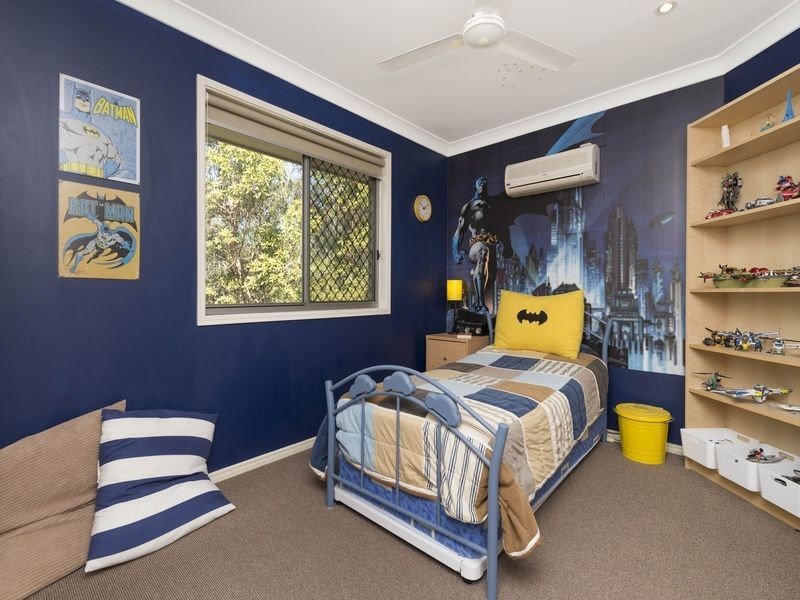 40 Christopher Place, Sinnamon Park QLD 4073