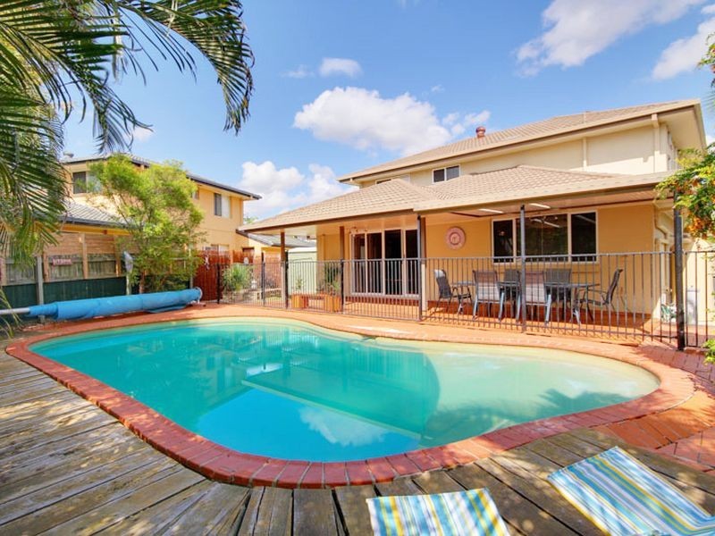 2 Colac Court, Westlake QLD 4074