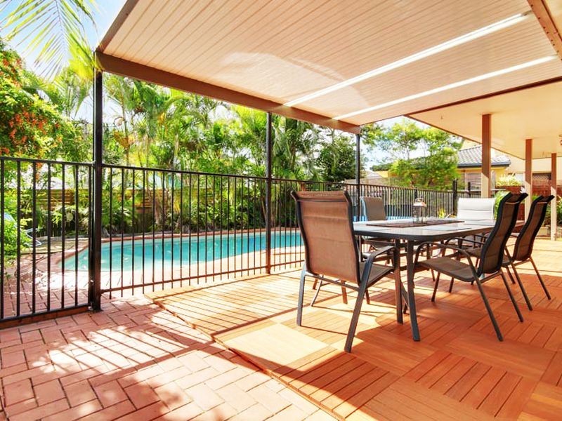 2 Colac Court, Westlake QLD 4074