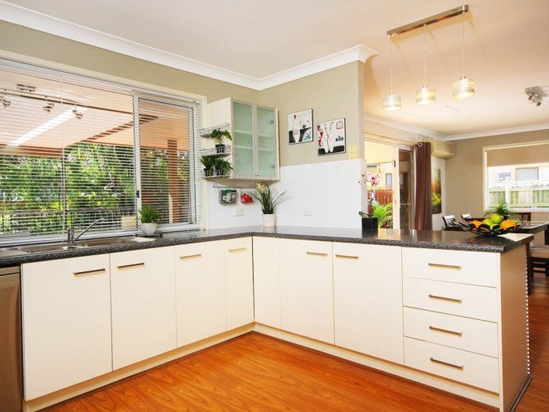 2 Colac Court, Westlake QLD 4074