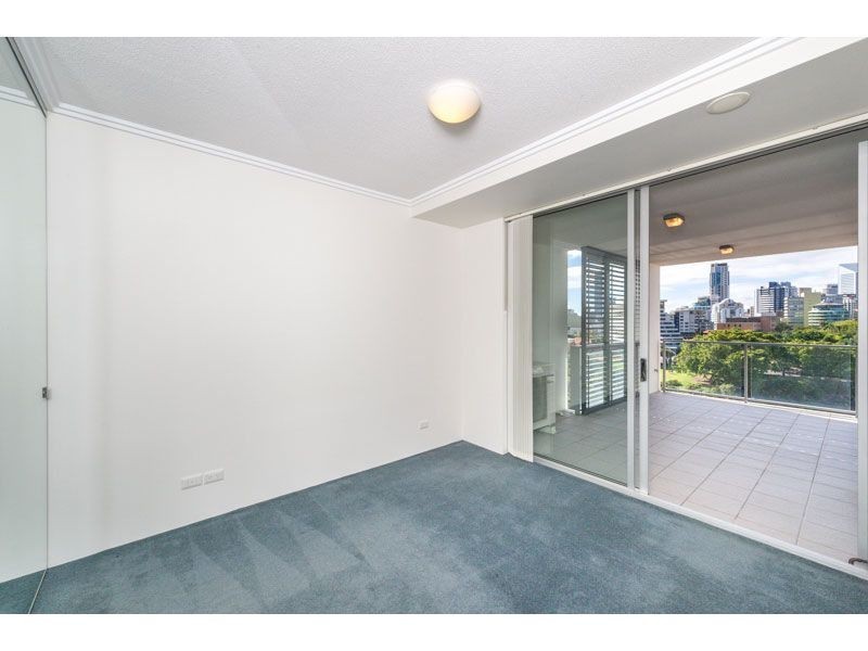 3129/3 Parkland Boulevard, Brisbane City QLD 4000