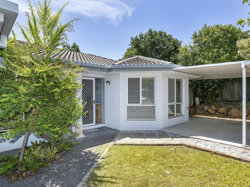 98 Glen Ross Road, Sinnamon Park QLD 4073