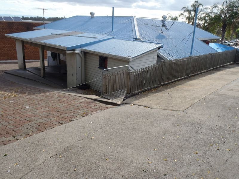 218 Brisbane Street, West Ipswich QLD 4305