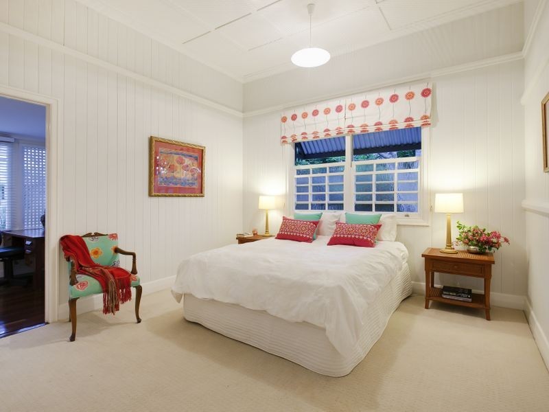 130 Sackville Street, Greenslopes QLD 4120