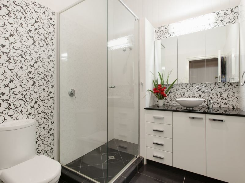 130 Sackville Street, Greenslopes QLD 4120