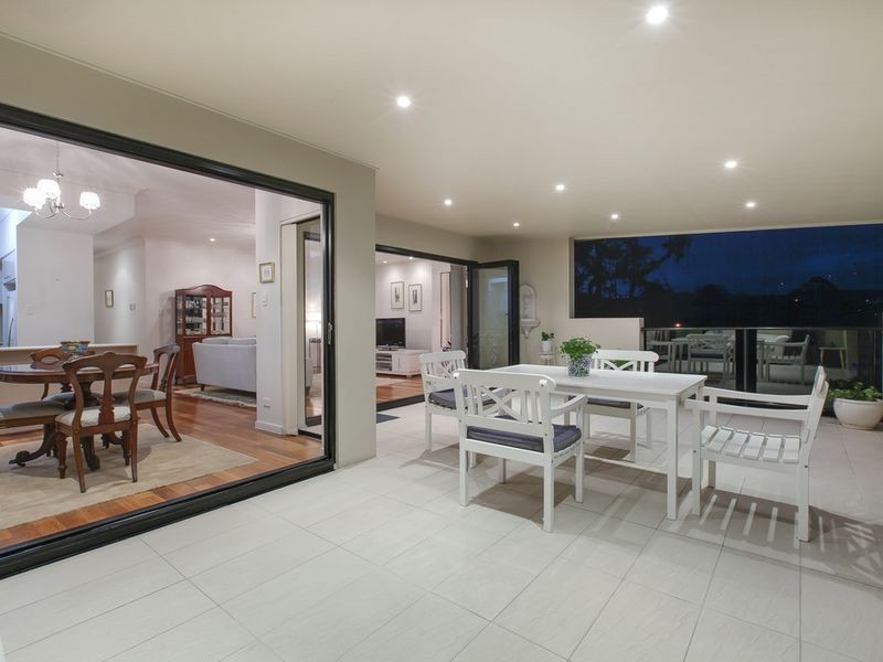 1/1 Austral, St Lucia QLD 4067