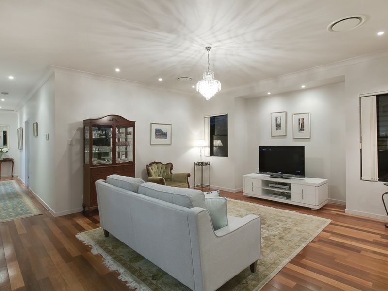 1/1 Austral, St Lucia QLD 4067