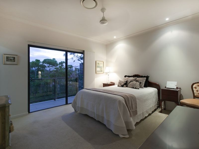 1/1 Austral, St Lucia QLD 4067