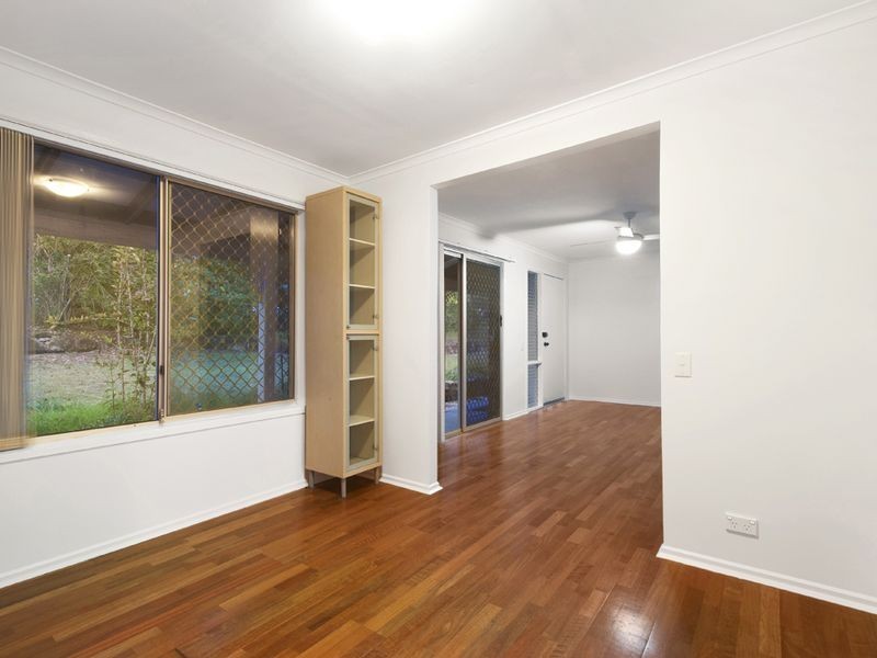 18 Marlock Street, Bellbowrie QLD 4070