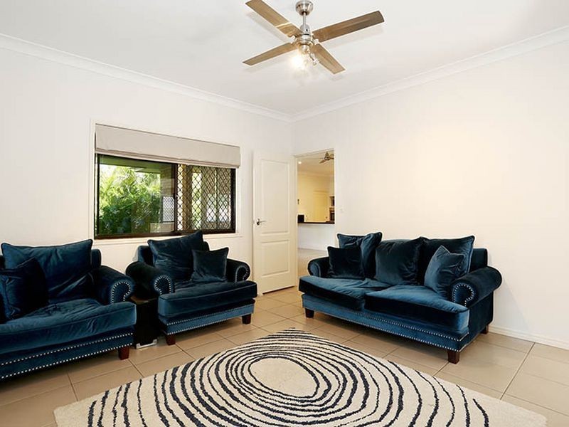 39 Sutherland Crescent, Goodna QLD 4300