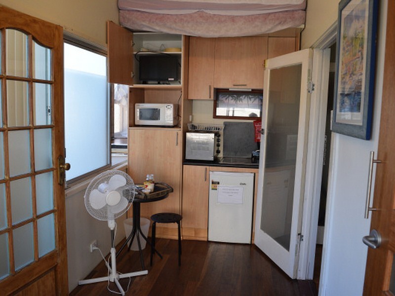 3 Nelson Street, Golden Beach QLD 4551
