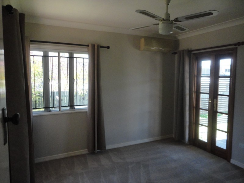 14 Bland Street, Coopers Plains QLD 4108