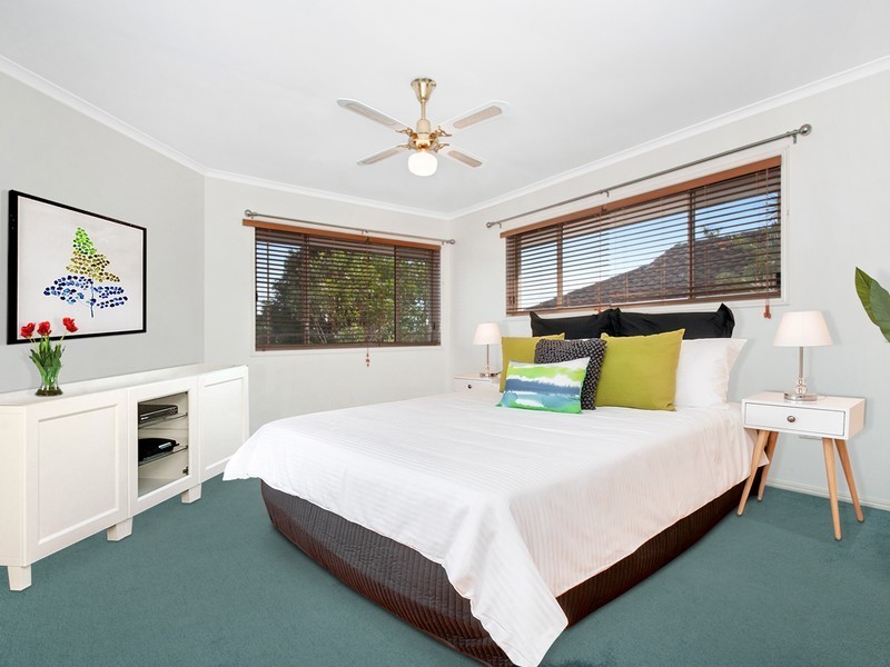 25 Redford Crescent, Mcdowall QLD 4053
