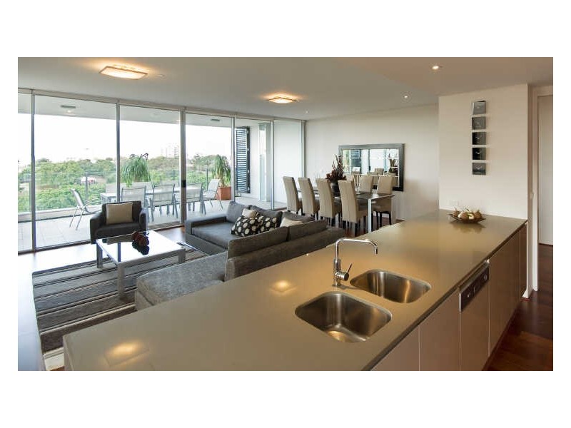 6053/6 Parkland Boulevard, Brisbane QLD 4000