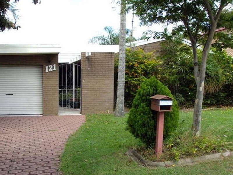 121 Chilton Street, Sunnybank Hills QLD 4109