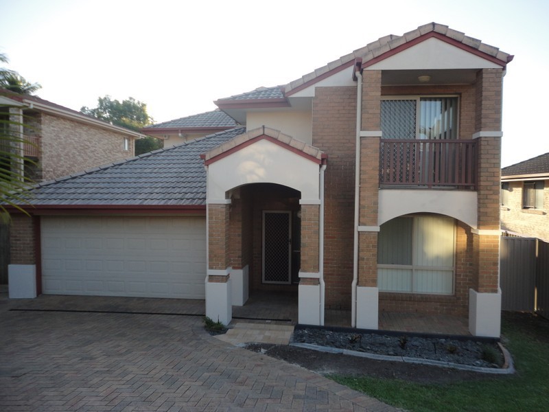 80 Oakleaf Street, Eight Mile Plains QLD 4113