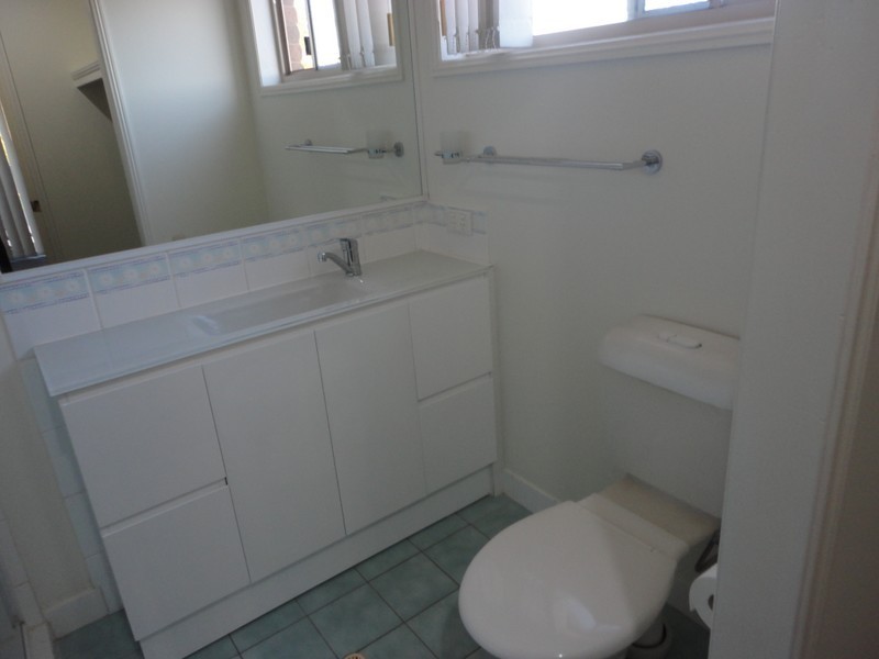 80 Oakleaf Street, Eight Mile Plains QLD 4113