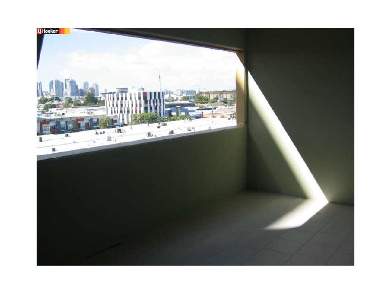 155/8 Musgrave Street, West End QLD 4101