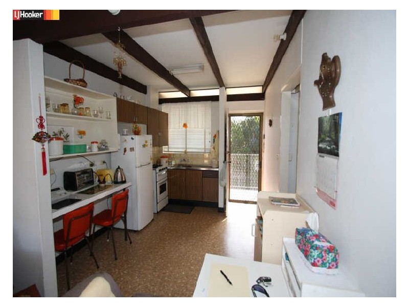 12/12 Baradine Street, Newmarket QLD 4051