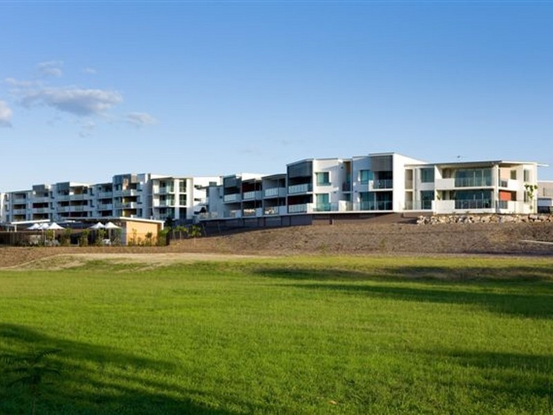 240/20 Egmont Street, Sherwood QLD 4075