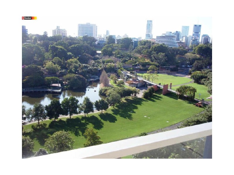 7116/7 Parklands Boulevard, Brisbane QLD 4000