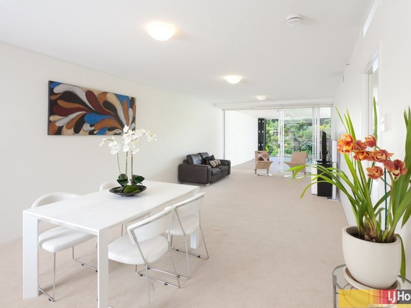 7017/7 Parklands Boulevard, Brisbane QLD 4000