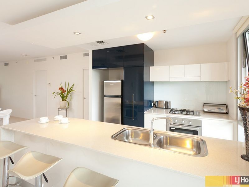 7017/7 Parklands Boulevard, Brisbane QLD 4000