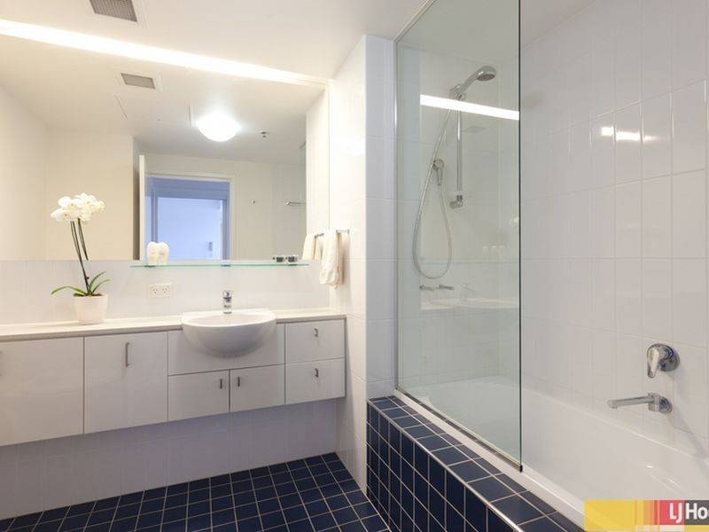 7017/7 Parklands Boulevard, Brisbane QLD 4000