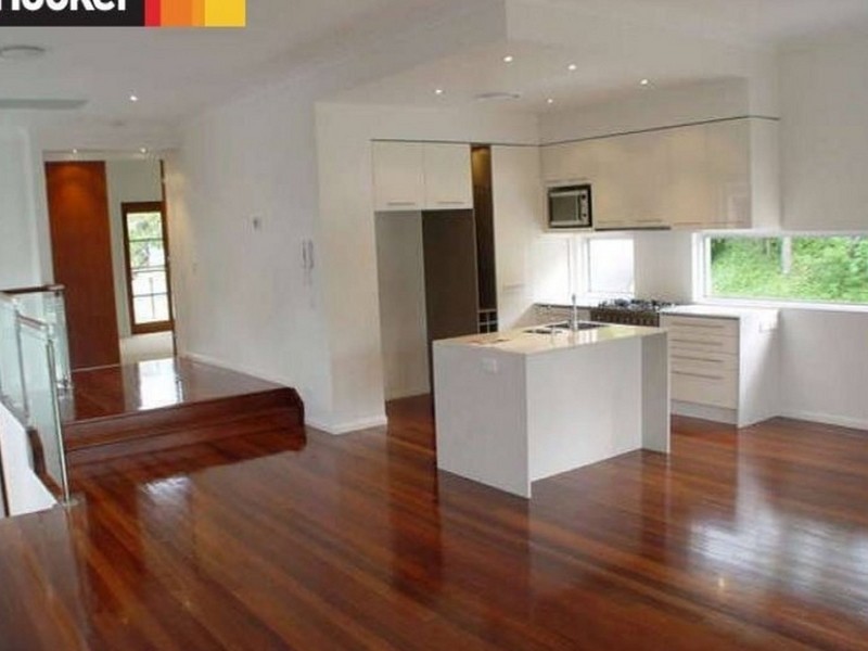 36 Prospect Terrace, St Lucia QLD 4067