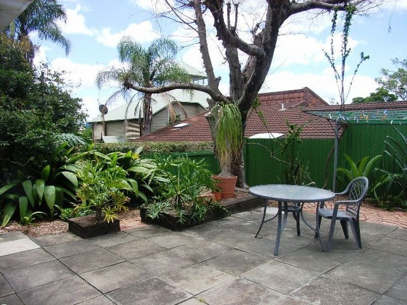 31 Isaac Street, Spring Hill QLD 4000