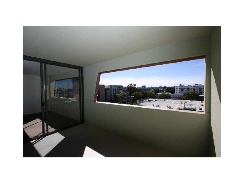 155/8 Musgrave Street, West End QLD 4101