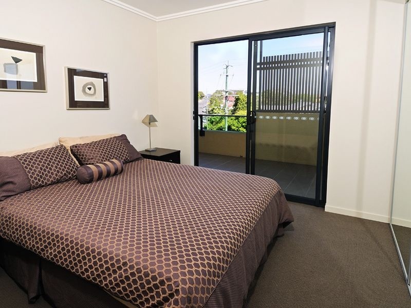 5/57 Erneton Street, Newmarket QLD 4051