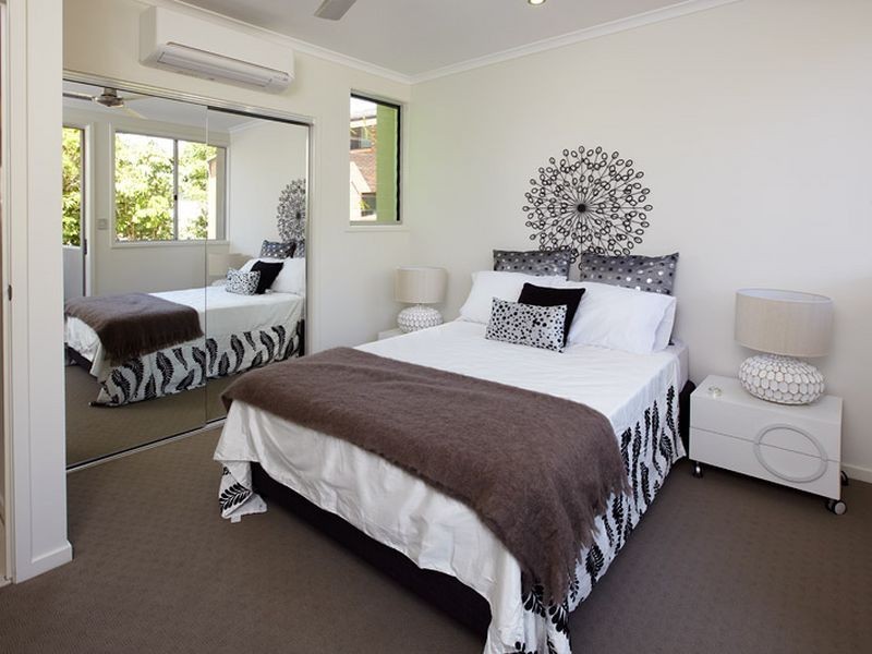 4/119 Macquarie Street, St Lucia QLD 4067