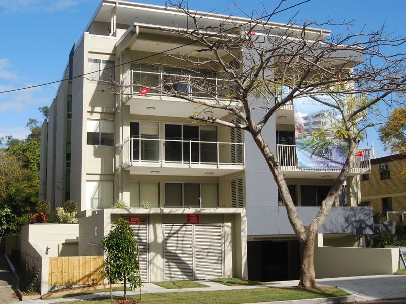 4/119 Macquarie Street, St Lucia QLD 4067