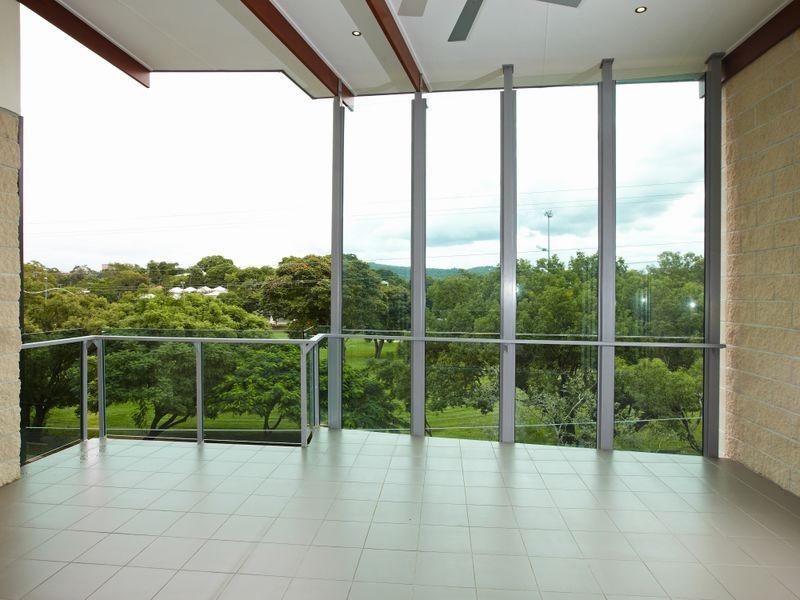 5/74 Dengate Lane, St Lucia QLD 4067