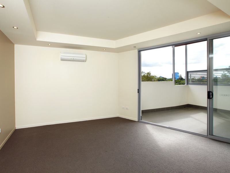 5/74 Dengate Lane, St Lucia QLD 4067