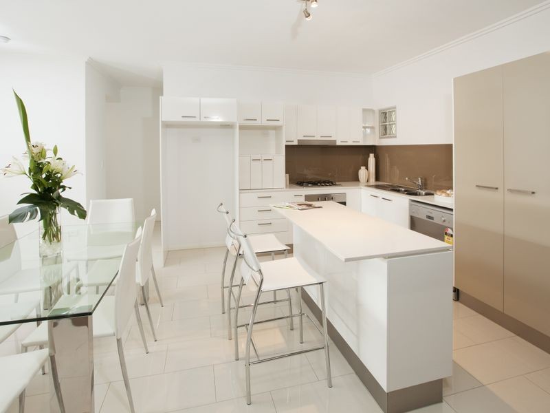 10 Lynne Grove Avenue, Corinda QLD 4075