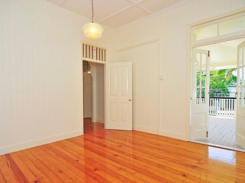 17 Clara Street, Corinda QLD 4075