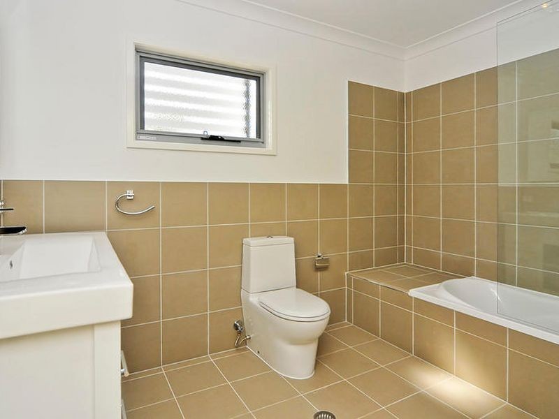 19 Clara Street, Corinda QLD 4075