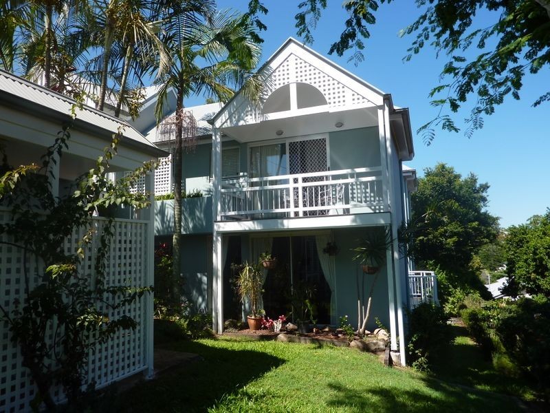 1/17 Armadale Street, St Lucia QLD 4067