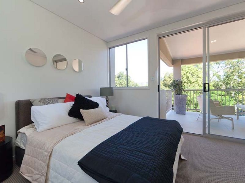 12/119 Macquarie Street, St Lucia QLD 4067