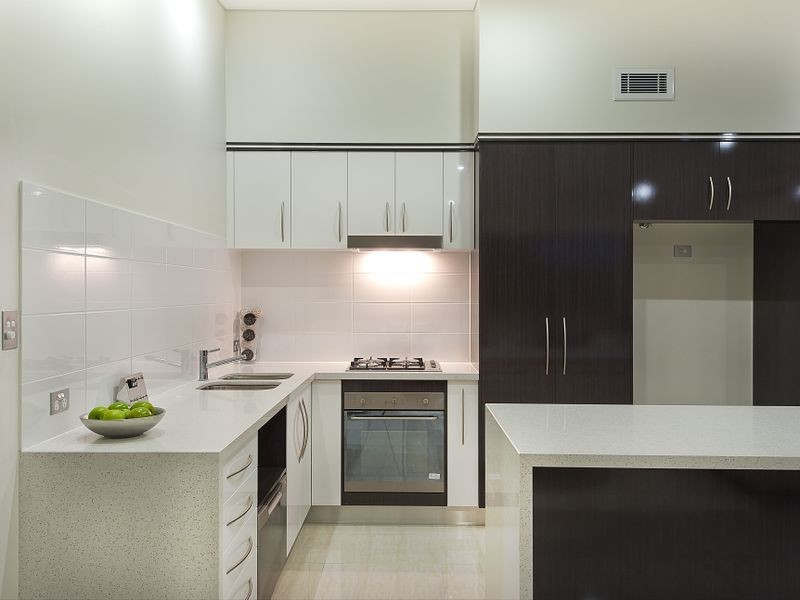 14/119 Macquarie Street, St Lucia QLD 4067