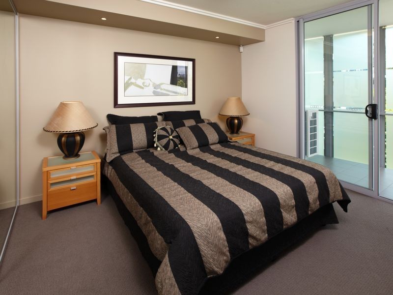 5/74 Dengate Lane, St Lucia QLD 4067