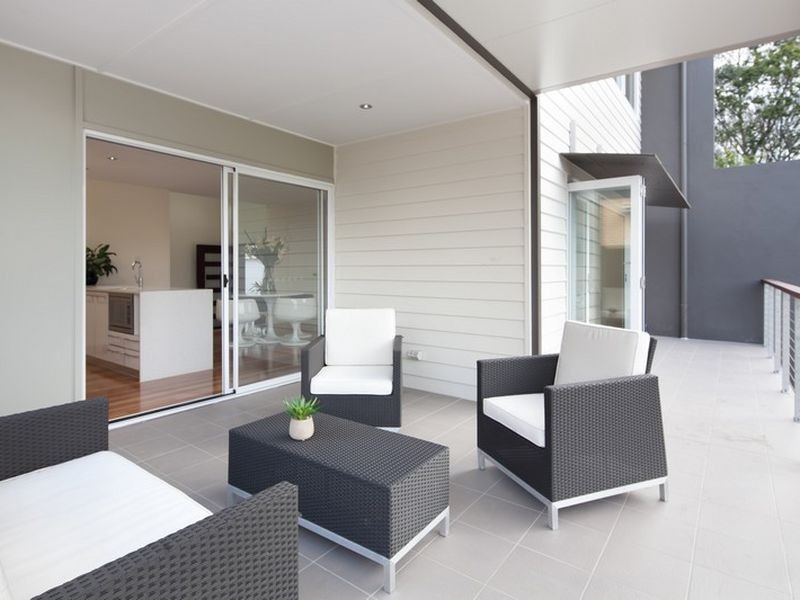 97 Sylvan Road, Toowong QLD 4066