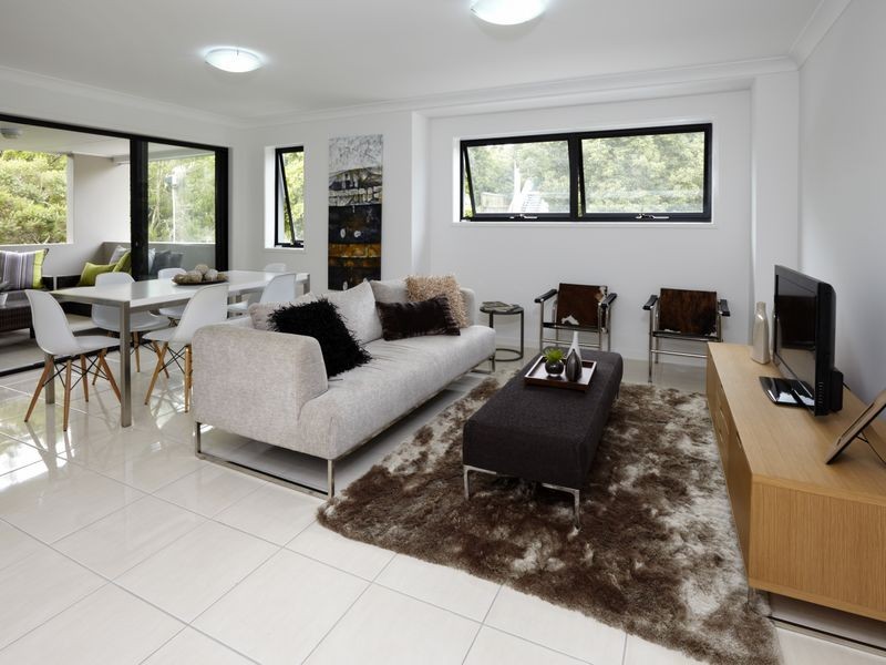 52 Cunningham Street, Taringa QLD 4068