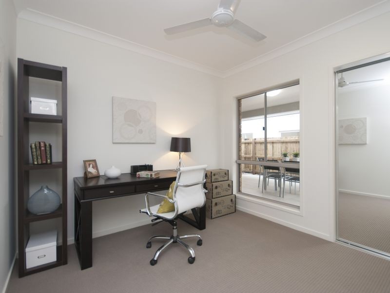 10 Krystelle Court, Oxley QLD 4075